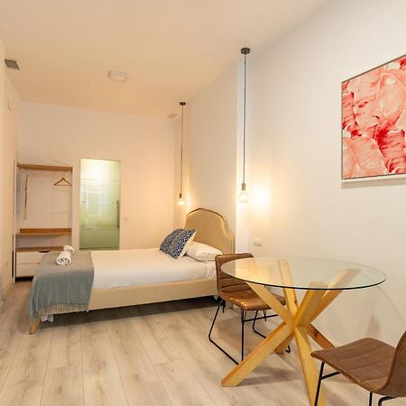 Urbe10 Plaza De La Constucion Premium Loft Apartamento Málaga Exterior foto