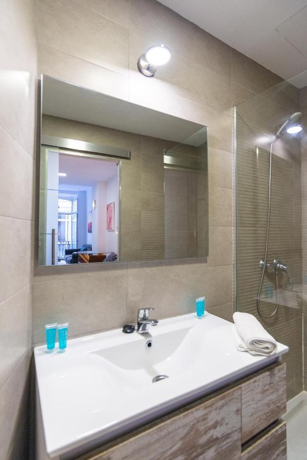 Urbe10 Plaza De La Constucion Premium Loft Apartamento Málaga Exterior foto